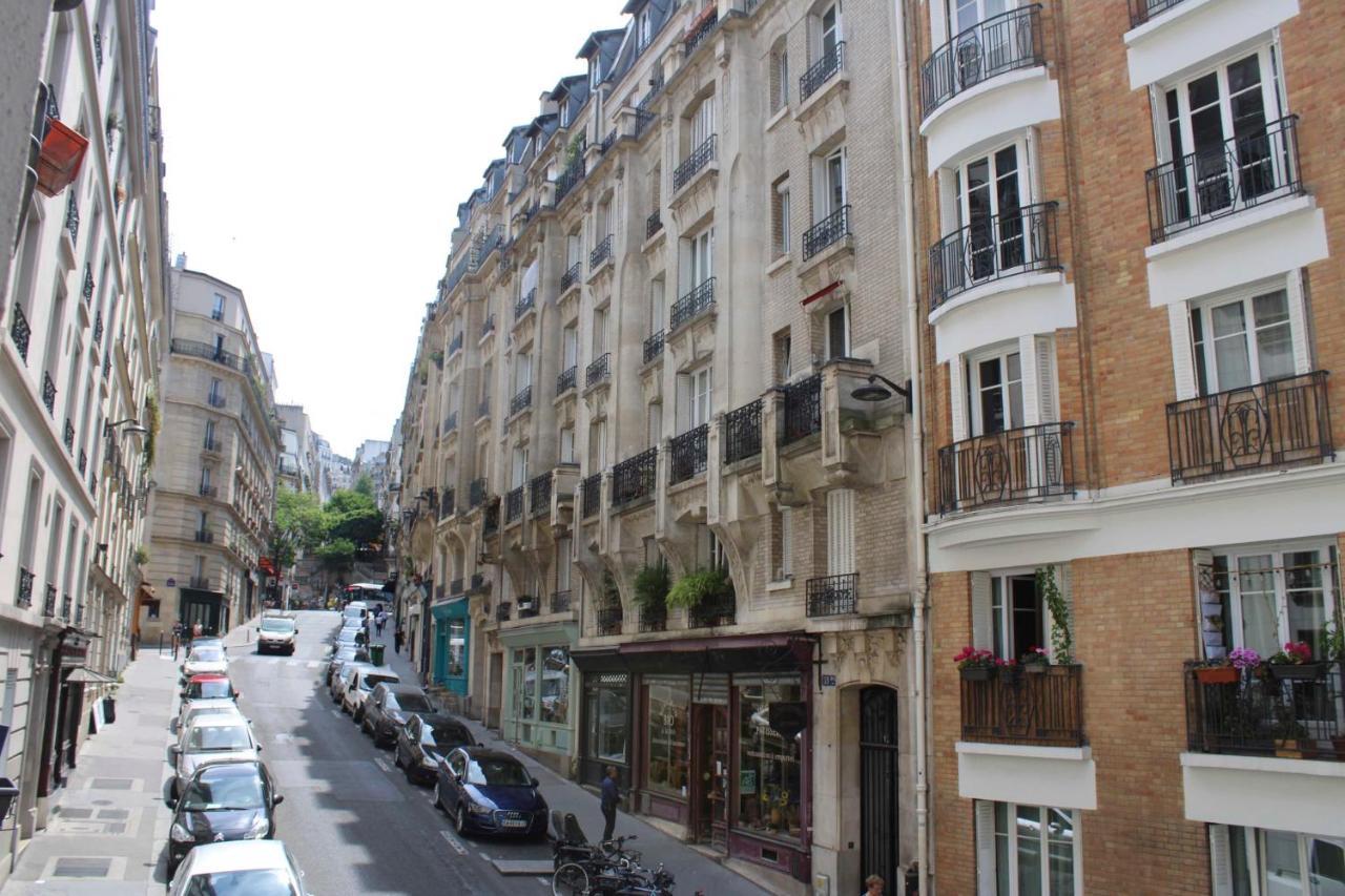 Apartamento Lovely Love Nest Near Montmartre París Exterior foto