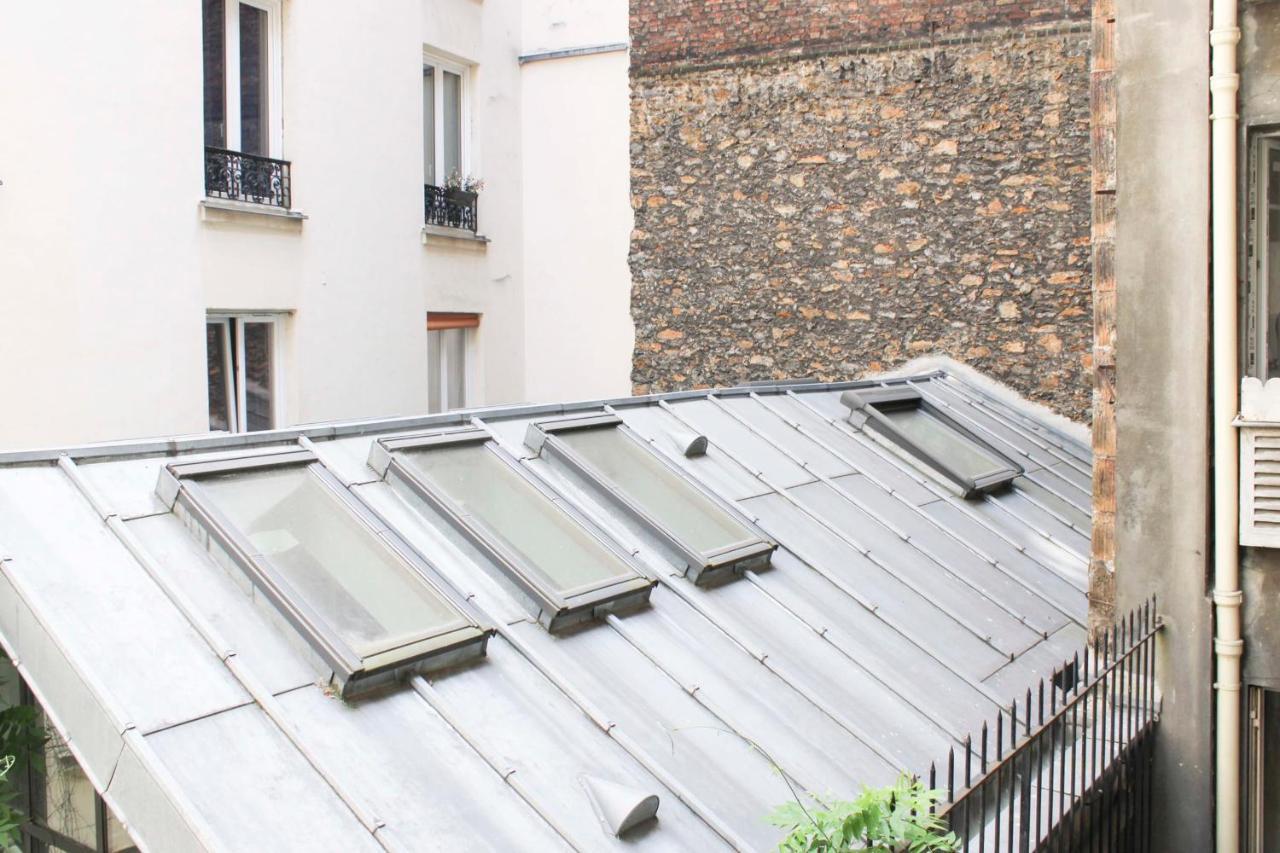 Apartamento Lovely Love Nest Near Montmartre París Exterior foto